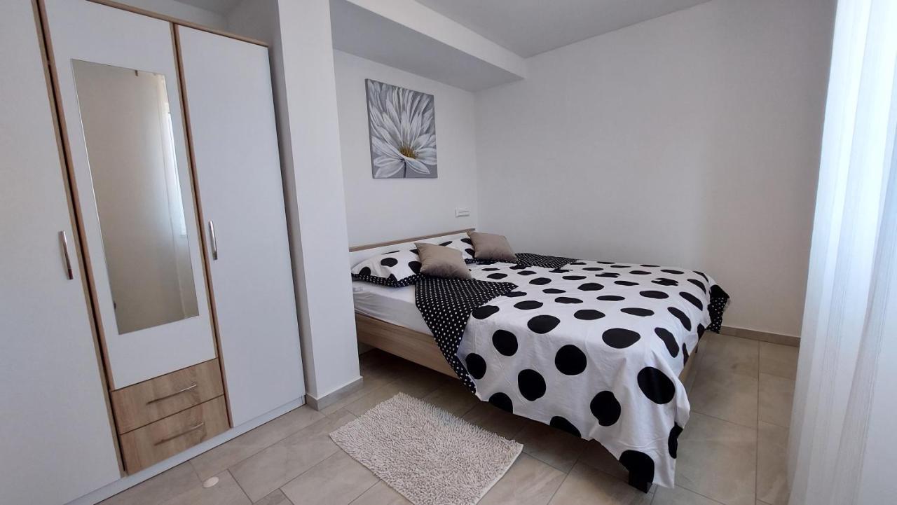 Apartments Sara لوفغان المظهر الخارجي الصورة